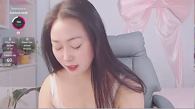 Wan-Yun-520 online show from January 10, 2026, 3:18 pm