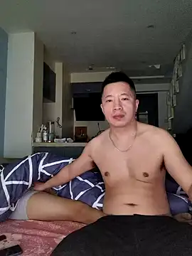 Snapshot of day-18 chatting on February 9, 2026, 5:05 am day-18 online show from February 9, 2026, 5:05 am