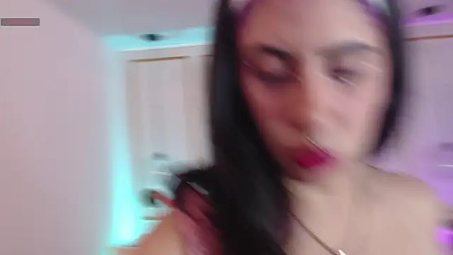 Snapshot of IsabellaCherryX chatting on November 29, 2025, 3:50 am IsabellaCherryX online show from November 29, 2025, 3:50 am