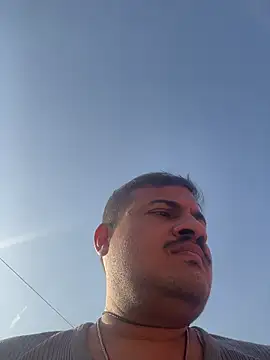 Saxymood1111 online show from February 9, 2026, 10:24 am