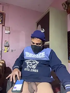 Saxymood1111 online show from February 3, 2026, 6:40 am