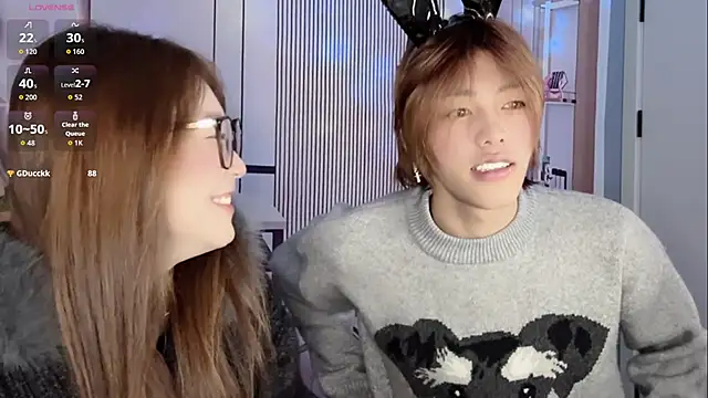 jiajia z online show from December 17, 2025, 6:13 pm