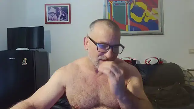 Mauro7788 online show from June 14, 2026, 6:03 am