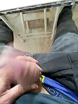 Snapshot of nofaceloverss chatting on December 1, 2025, 2:07 pm nofaceloverss online show from December 1, 2025, 2:07 pm