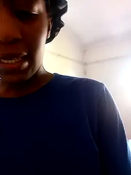 SeasonalCanvas138 online show from December 3, 2025, 1:54 pm