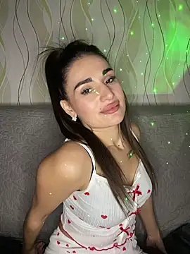 Snapshot of MonikaSi chatting on February 27, 2026, 9:14 pm MonikaSi online show from February 27, 2026, 9:14 pm