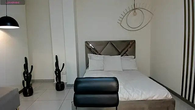 AmbarOwens online show from January 15, 2026, 5:11 am