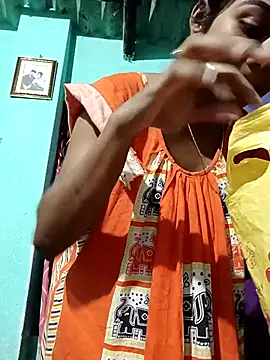 Cute diya023 online show from February 13, 2026, 2:44 am