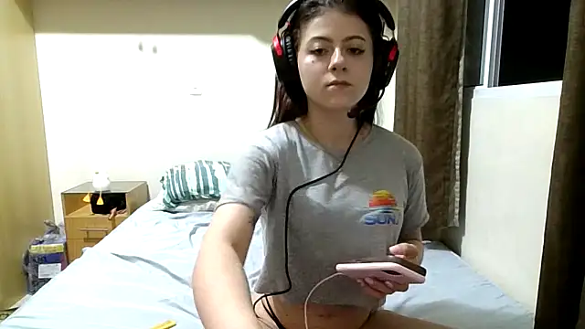 GabriellaManhas online show from March 26, 2026, 11:57 pm