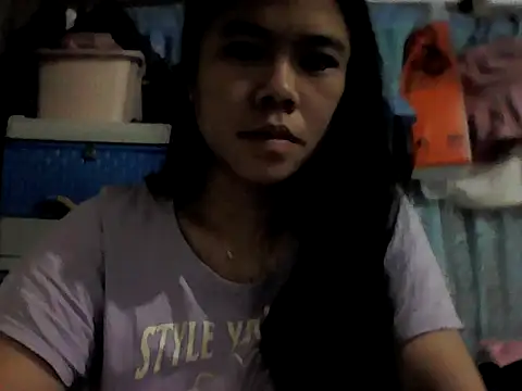 xxdreamgirl69 online show from February 1, 2026, 8:18 pm