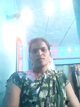 Snapshot of Savitalodhipal chatting on December 1, 2025, 3:13 pm Savitalodhipal online show from December 1, 2025, 3:13 pm