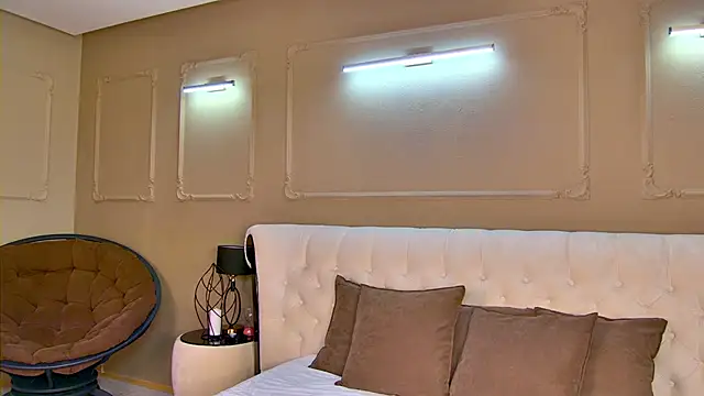 cordeliawow online show from April 18, 2026, 5:21 am