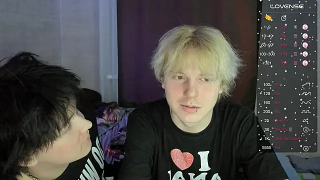 miya meow miku online show from December 4, 2025, 3:44 pm