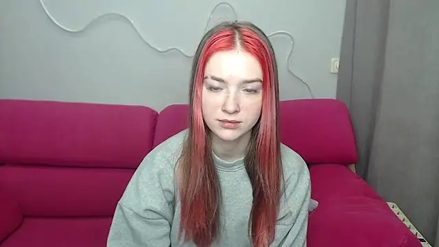 CassieLiam online show from December 1, 2025, 10:38 am