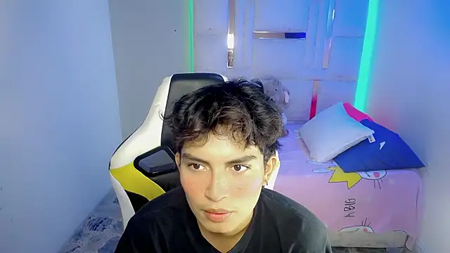 Green XoX online show from January 16, 2026, 1:59 pm