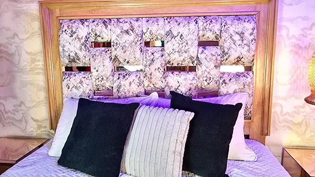 Snapshot of emily_dempsey chatting on February 14, 2026, 7:14 pm emily dempsey online show from February 14, 2026, 7:14 pm