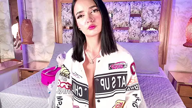 emily dempsey online show from March 31, 2026, 7:05 pm