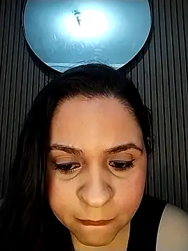 Snapshot of hirla chatting on November 29, 2025, 2:34 am hirla online show from November 29, 2025, 2:34 am