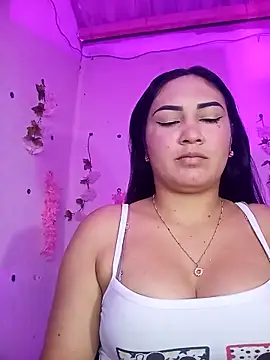 Emy cutee online show from April 10, 2026, 12:45 pm