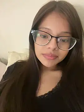 Snapshot of omifresita chatting on July 26, 2026, 6:15 pm omifresita online show from July 26, 2026, 6:15 pm