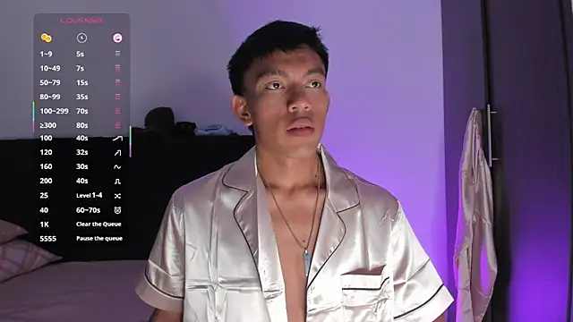 Snapshot of santinaughty chatting on February 13, 2026, 10:21 pm santinaughty online show from February 13, 2026, 10:21 pm