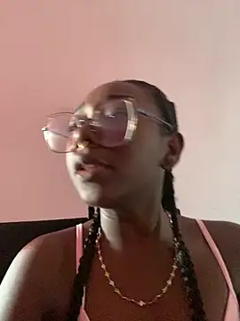 ZahhyGrey online show from March 19, 2026, 10:32 pm