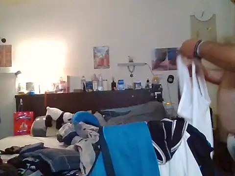 ilove90123 online show from April 30, 2026, 10:33 am