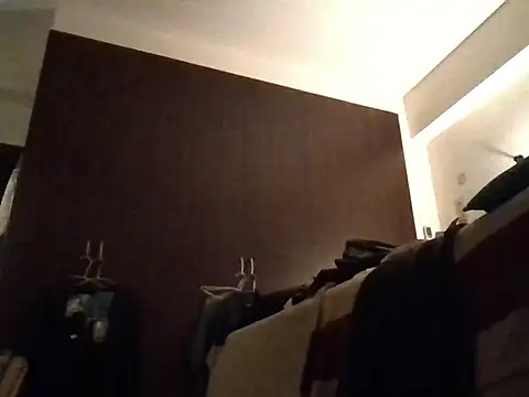 ilove90123 online show from April 22, 2026, 12:01 pm