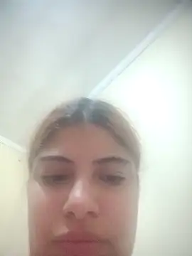 Snapshot of Rodrigues99 chatting on February 24, 2026, 10:27 am Rodrigues99 online show from February 24, 2026, 10:27 am