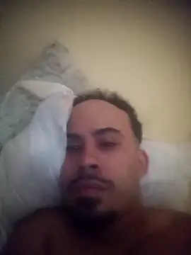 Snapshot of Rodrigues99 chatting on February 14, 2026, 1:00 pm Rodrigues99 online show from February 14, 2026, 1:00 pm