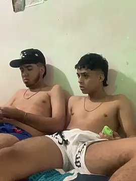 Snapshot of Jehasa_two chatting on November 29, 2025, 11:49 pm Jehasa two online show from November 29, 2025, 11:49 pm