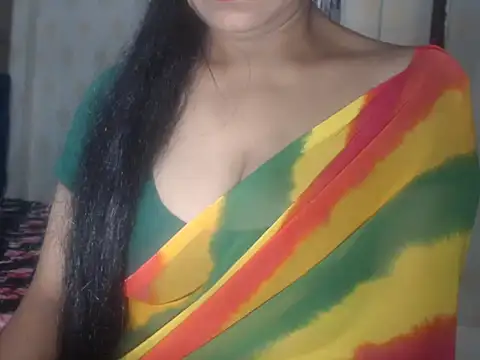 Hotronita123 online show from December 4, 2025, 5:06 am