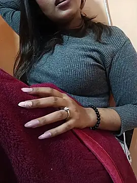 Kavya Baby online show from December 17, 2025, 8:25 pm