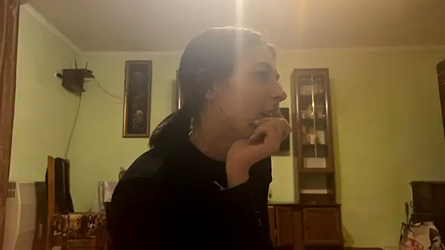 stealurheartgirl online show from December 2, 2025, 6:20 pm