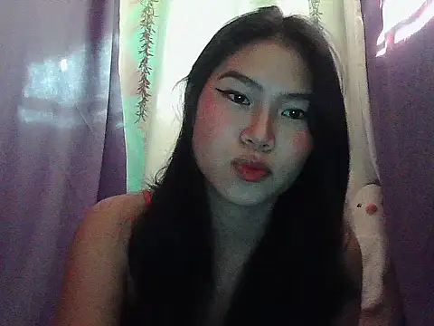 Allysonxx05 online show from February 27, 2026, 11:04 pm