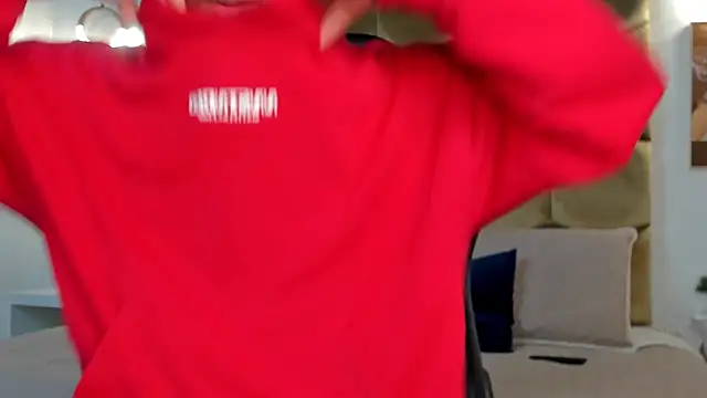 Franco banderas online show from February 13, 2026, 10:15 am