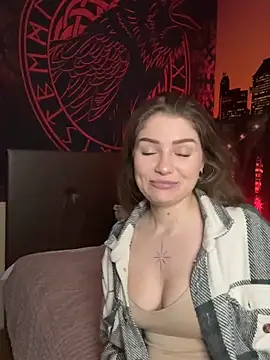 Snapshot of WhiteCore chatting on February 6, 2026, 1:18 pm WhiteCore online show from February 6, 2026, 1:18 pm