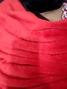 Snapshot of mahimahi_836 chatting on December 1, 2025, 2:40 pm mahimahi 836 online show from December 1, 2025, 2:40 pm