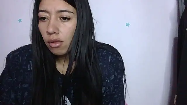 Snapshot of TaylorLove- chatting on January 7, 2026, 11:04 am TaylorLove- online show from January 7, 2026, 11:04 am