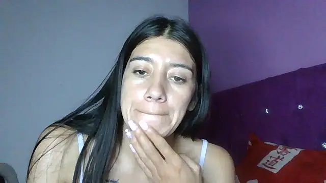 Snapshot of TaylorLove- chatting on December 16, 2025, 12:59 am TaylorLove- online show from December 16, 2025, 12:59 am