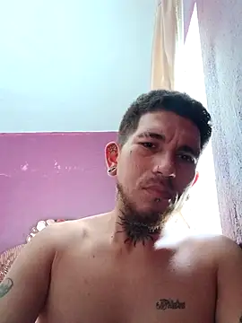 macarywillm online show from April 21, 2026, 9:10 pm