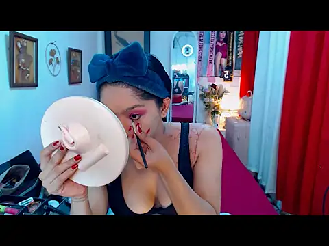 UrScreenGoddess online show from December 14, 2025, 11:10 pm