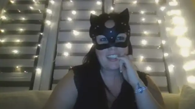 bellavelours online show from July 21, 2026, 8:21 pm