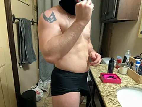 MaskNPlay online show from March 18, 2026, 2:26 am