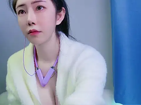 honeypeach0709 online show from January 14, 2026, 5:11 am