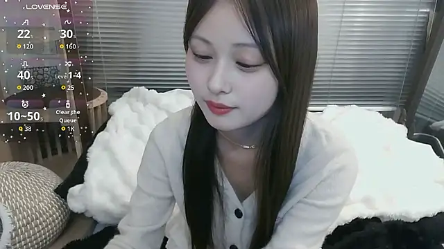 Snapshot of meme_chan9 chatting on December 4, 2025, 11:42 am meme chan9 online show from December 4, 2025, 11:42 am