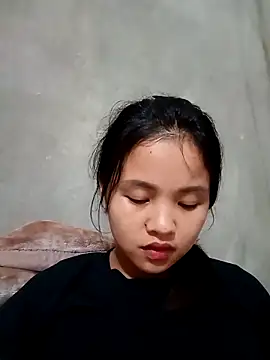 Pretty-haert online show from April 8, 2026, 3:57 pm