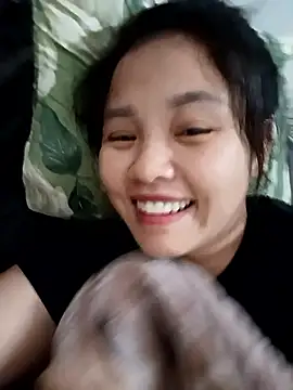 Pretty-haert online show from March 18, 2026, 3:57 pm