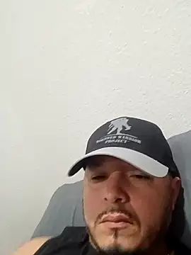 Lalin2323 online show from March 29, 2026, 2:02 am