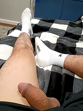 Snapshot of Lalin2323 chatting on February 5, 2026, 1:34 am Lalin2323 online show from February 5, 2026, 1:34 am